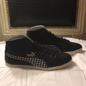 Puma sneakers - mid high top high tops shoes